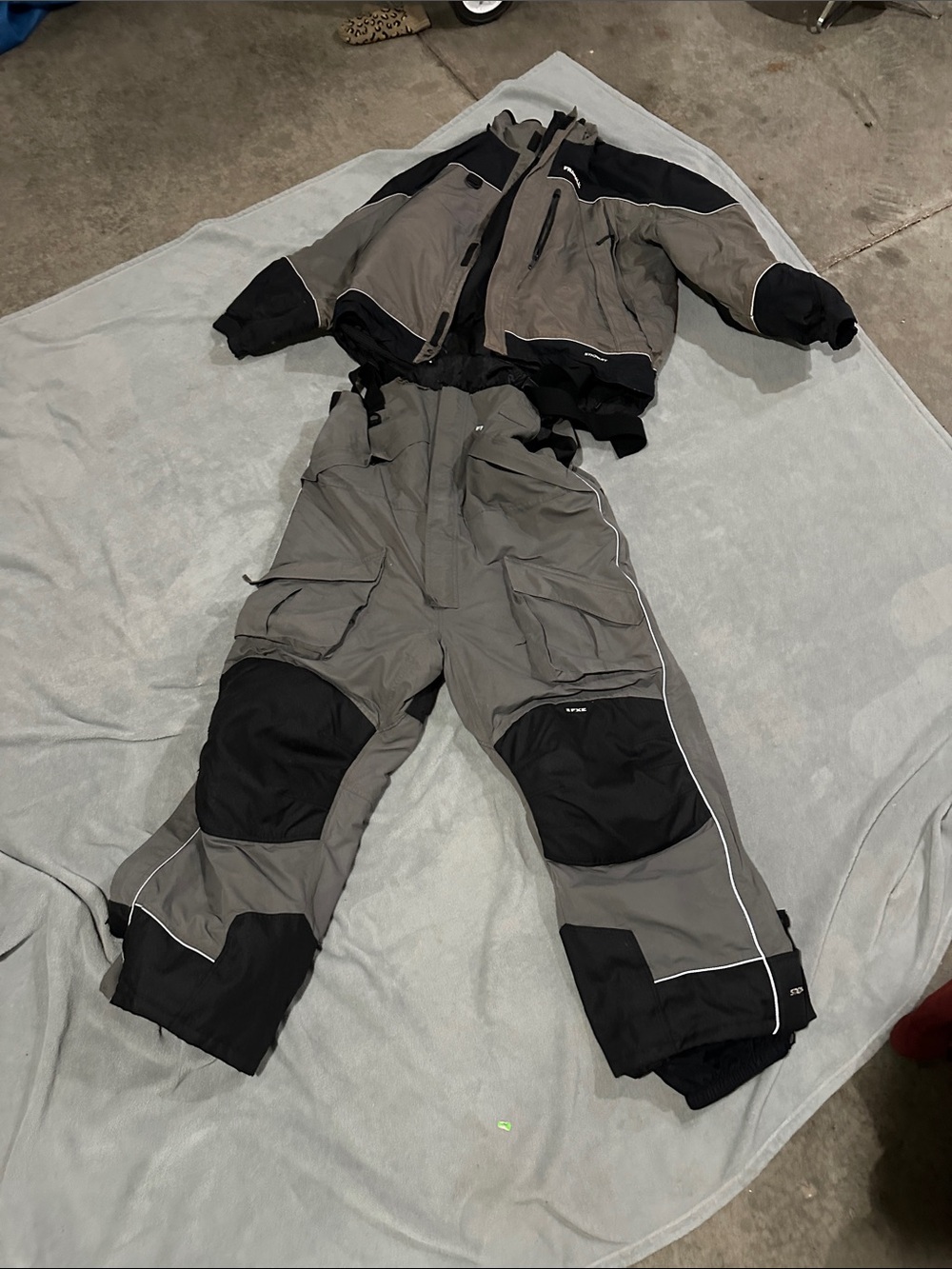 Men's Gray and Black Insulated ice fishing  Jacket & Bib Pants Set